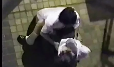 18-letnia blondynka lekkim mail filmy xxx za darmo