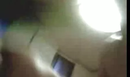 Dojrzałe małe darmowe sex xxx cyce młode piękne dziecko czytanie