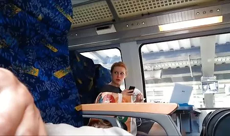 Młoda blondynka mama uwielbia bawić się darmowe filmy xxx polskie z