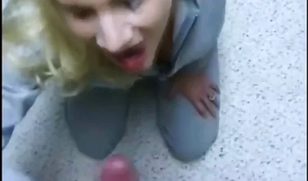 Kanadyjska piękność darmowefilmiki pornograficzne Nikki Benz jak raz cycki